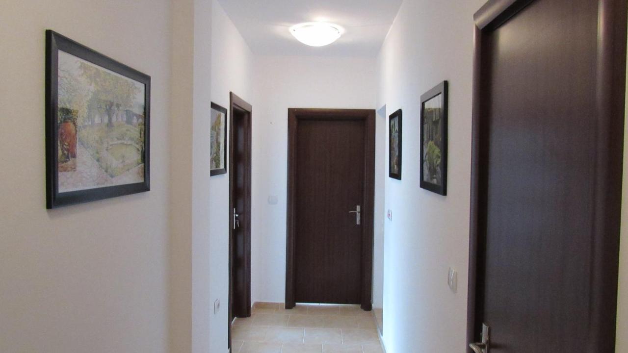 Apartment Crystal Balchik Luaran gambar